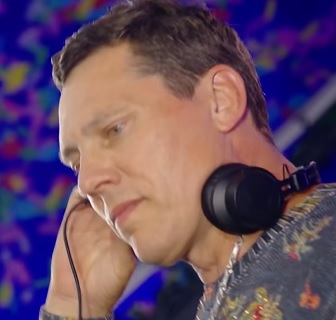 Tiesto treedt weer op sinds de Super Bowl