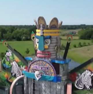 Het bouwen van een Festival Podium.